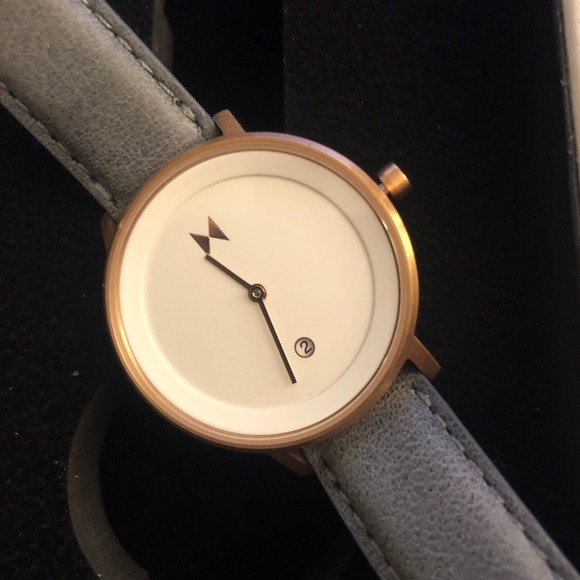 New! MVMT Signature Watch main image 4